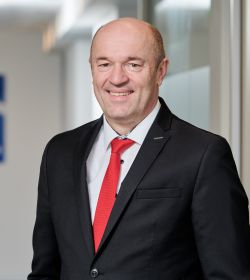 Franz Pöltl